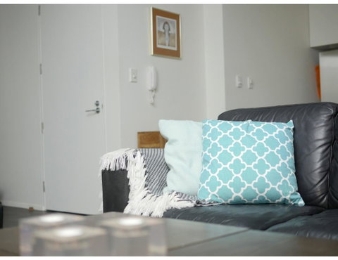Urban Loft Close To Sydney Hot Spots - Sunshine Coast Tourism 9