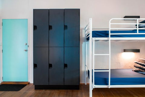 Wake Up! Byron Bay - Sunshine Coast Tourism 3