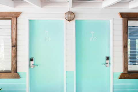 Wake Up! Byron Bay - Sunshine Coast Tourism 1