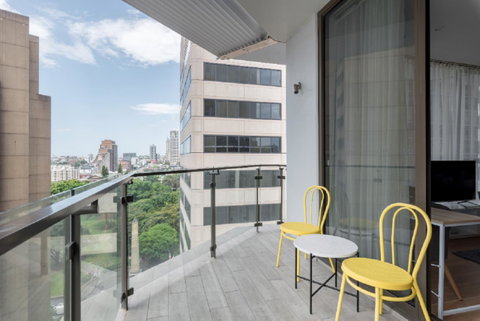 Sydney CBD Modern 2 Bedroom Apartment + Free Car Parking - Sunshine Coast Tourism 18