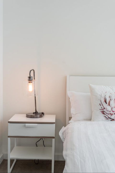 Sydney CBD Modern 2 Bedroom Apartment + Free Car Parking - Sunshine Coast Tourism 11