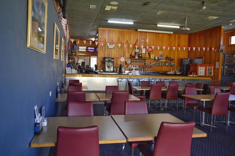 Brolga Hotel Motel - Coleambally - Sunshine Coast Tourism 16