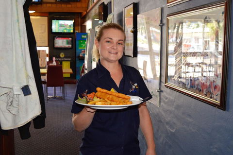 Brolga Hotel Motel - Coleambally - Sunshine Coast Tourism 21