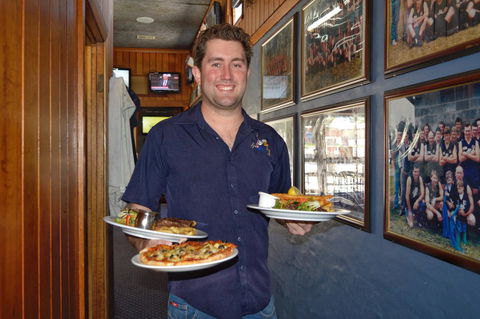 Brolga Hotel Motel - Coleambally - Sunshine Coast Tourism 20