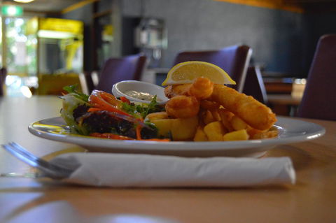 Brolga Hotel Motel - Coleambally - Sunshine Coast Tourism 26