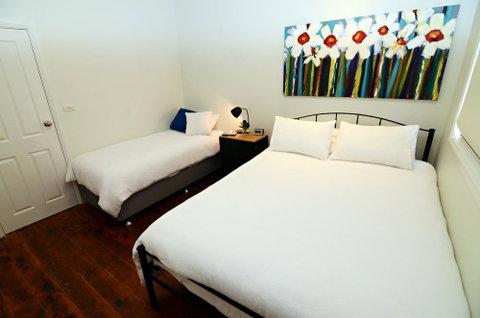 Thelma's Temora - Sunshine Coast Tourism 5