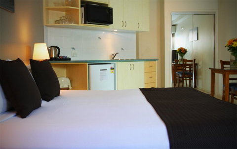 The Byron Beachcomber - Sunshine Coast Tourism 8