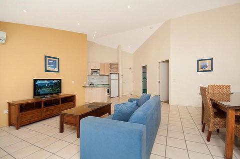 The Byron Beachcomber - Sunshine Coast Tourism 38