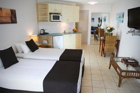The Byron Beachcomber - Sunshine Coast Tourism 9