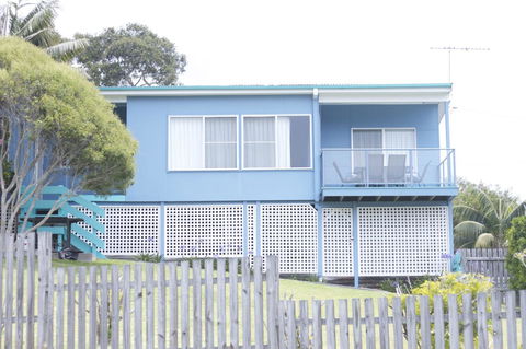 Clareview, 8 Korogora Street - Sunshine Coast Tourism 4