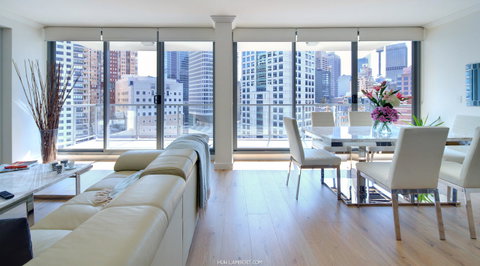 Zara Tower â€“ Luxury Suites And Apartments - Sunshine Coast Tourism 21