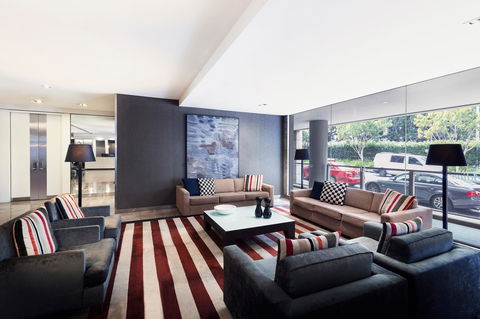 Adina Apartment Hotel Sydney, Darling Harbour - Holiday Sunshine Coast 10