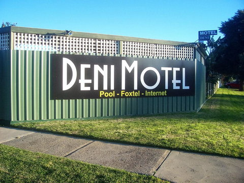 Deniliquin Motel - Sunshine Coast Tourism 21
