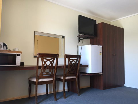 Deniliquin Motel - Sunshine Coast Tourism 6