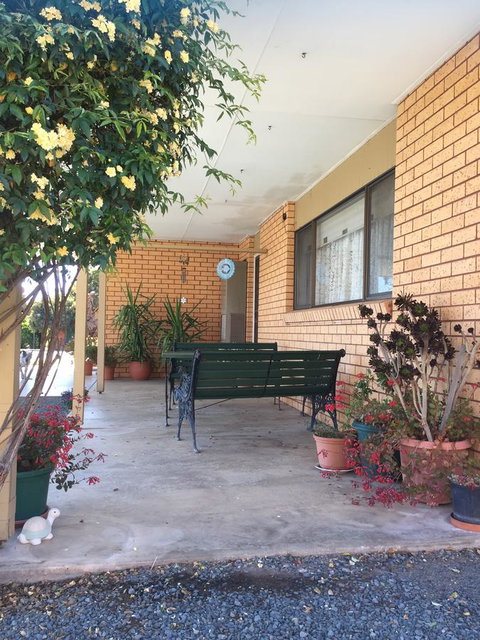 Deniliquin Motel - Sunshine Coast Tourism 3