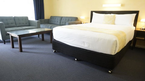 Highway Motor Inn Taree - Sunshine Coast Tourism 13