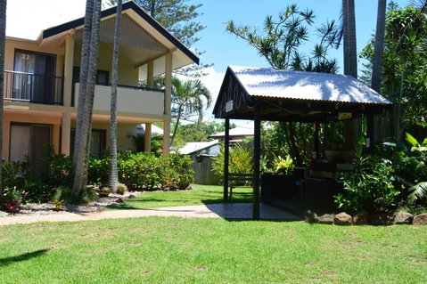 Outrigger Bay - Sunshine Coast Tourism 10
