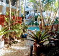 Outrigger Bay - Sunshine Coast Tourism