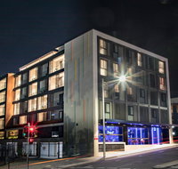 Studio 8 Residences - Adults Only - Holiday Sunshine Coast