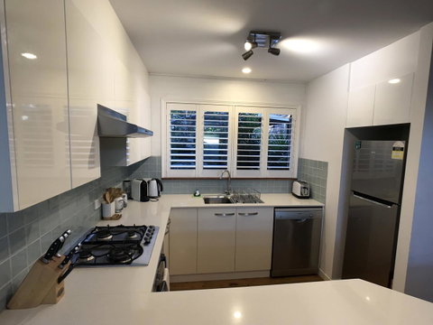 Treetops Everglades Villa - Sunshine Coast Tourism 12