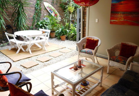 Treetops Everglades Villa - Sunshine Coast Tourism 0