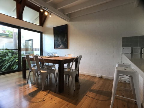 Treetops Everglades Villa - Sunshine Coast Tourism 10
