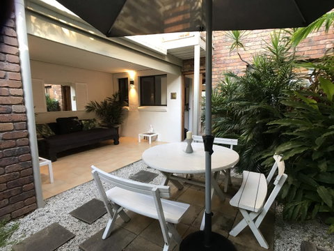 Treetops Everglades Villa - Sunshine Coast Tourism 18