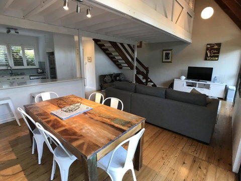 Treetops Everglades Villa - Sunshine Coast Tourism 8