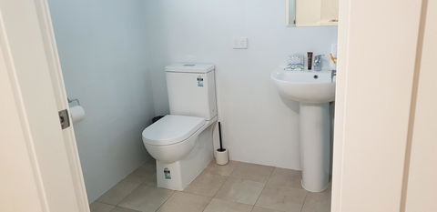 Carlton Suites - Sunshine Coast Tourism 15