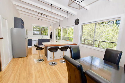 Wildlife Lodge Katoomba - Sunshine Coast Tourism 17