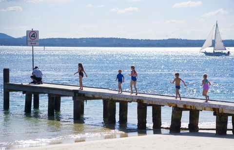 Marty's @ Little Beach - Holiday Sunshine Coast 32