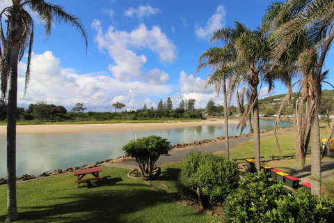 Beachfront 3, 25 Willow Street - Sunshine Coast Tourism 8