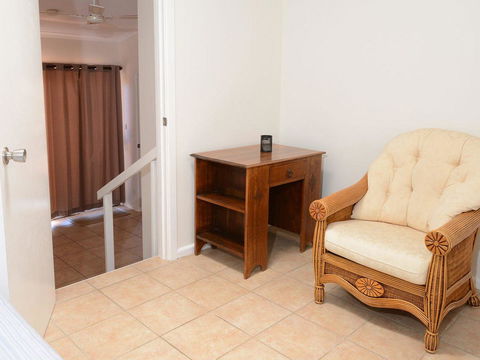 2 Cliff Road - Holiday Sunshine Coast 10
