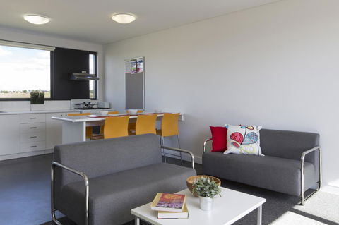 Western Sydney University Village - Penrith - Sunshine Coast Tourism 12