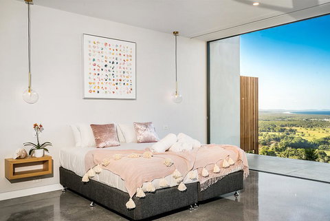 Sundays At Byron - Sunshine Coast Tourism 40