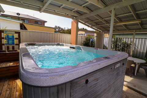 Interlude At Belmont - Holiday Sunshine Coast 16