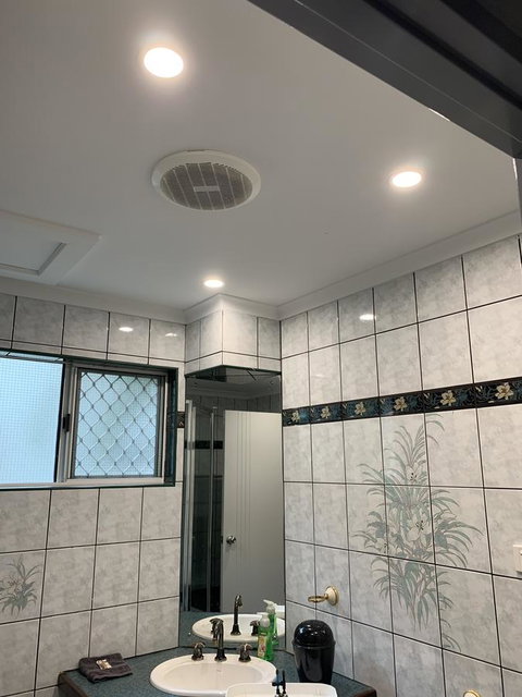 Nightcliff Foreshore Getaway - McKay Gardens - Holiday Sunshine Coast 15