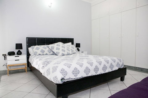 Nightcliff Foreshore Getaway - McKay Gardens - Holiday Sunshine Coast 10