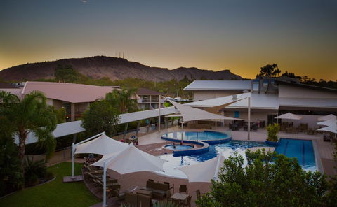 Crowne Plaza Alice Springs Lasseters, An IHG Hotel - Holiday Sunshine Coast 34