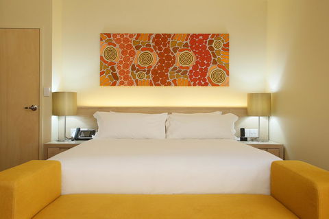 Crowne Plaza Alice Springs Lasseters, An IHG Hotel - Holiday Sunshine Coast 35