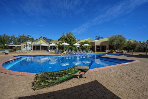 DoubleTree By Hilton Alice Springs - Holiday Sunshine Coast 7
