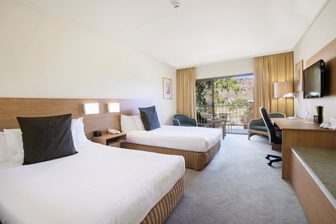 DoubleTree By Hilton Alice Springs - Holiday Sunshine Coast 41