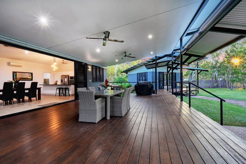 'Tropical Oasis - Darwin NT - Holiday Sunshine Coast 14