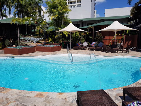 Palms City Resort - Sunshine Coast Tourism 1