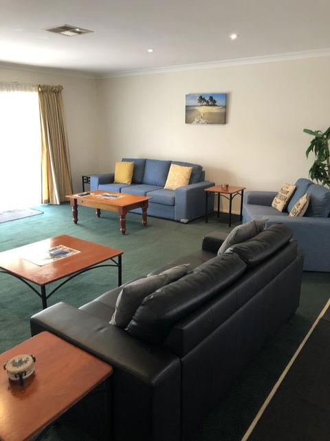 Beaches Serviced Apartments - Holiday Sunshine Coast 7