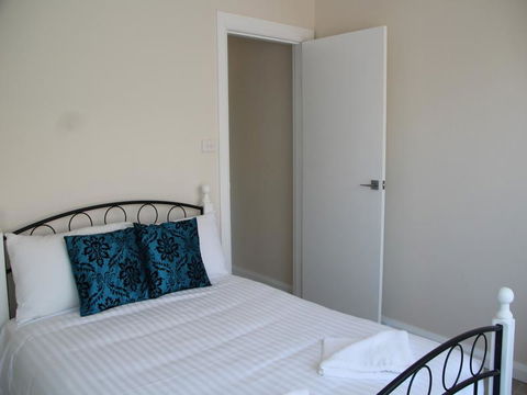 Beaches Serviced Apartments - Holiday Sunshine Coast 3