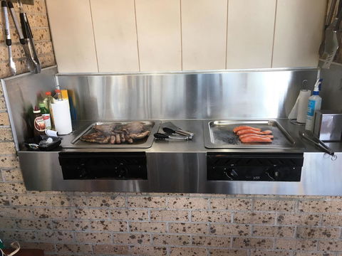 Beaches Serviced Apartments - Holiday Sunshine Coast 16