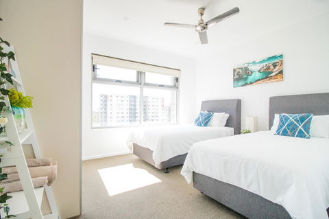 ZEN BY THE WATER - Esplanade Darwin Retreat - Sunshine Coast Tourism 16