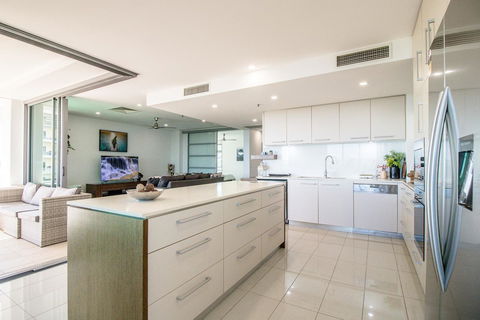 ZEN BY THE WATER - Esplanade Darwin Retreat - Sunshine Coast Tourism 29