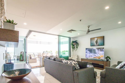 ZEN BY THE WATER - Esplanade Darwin Retreat - Sunshine Coast Tourism 42